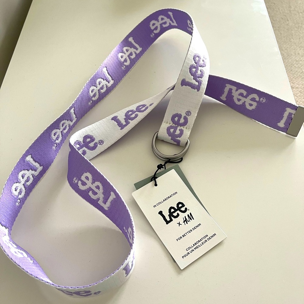 Lee x H&M double sided belt